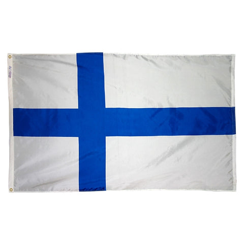 Finland Courtesy Flag 12" x 18" - ColorFastFlags | All the flags you'll ever need! 
